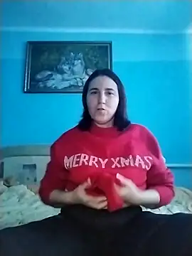 Snapshot of Viktoriia27 chatting on 12.18.25 Viktoriia27 online show from 12.18.25