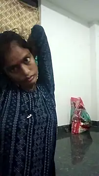 Snapshot of Guriya0076 chatting on 09.10.25 Guriya0076 online show from 09.10.25