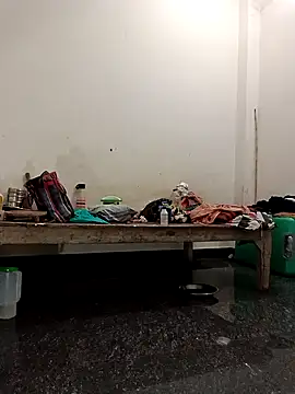 Snapshot of Guriya0076 chatting on 09.21.25 Guriya0076 online show from 09.21.25