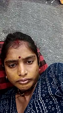 Snapshot of Guriya0076 chatting on 10.02.25 Guriya0076 online show from 10.02.25