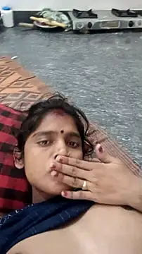 Snapshot of Guriya0076 chatting on 10.03.25 Guriya0076 online show from 10.03.25