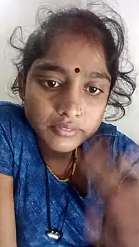 Snapshot of Guriya0076 chatting on 10.05.25 Guriya0076 online show from 10.05.25