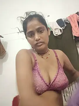 Snapshot of Guriya0076 chatting on 07.30.26 Guriya0076 online show from 07.30.26
