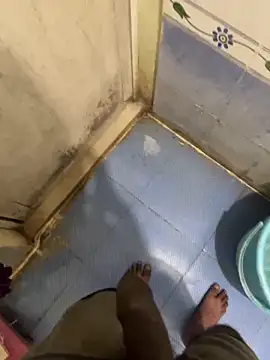 Snapshot of kissyou__89 chatting on 10.29.25 kissyou  89 online show from 10.29.25