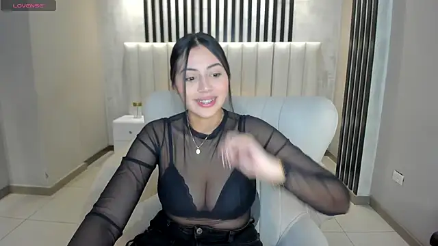 AmbarJames  online show from 06.09.26