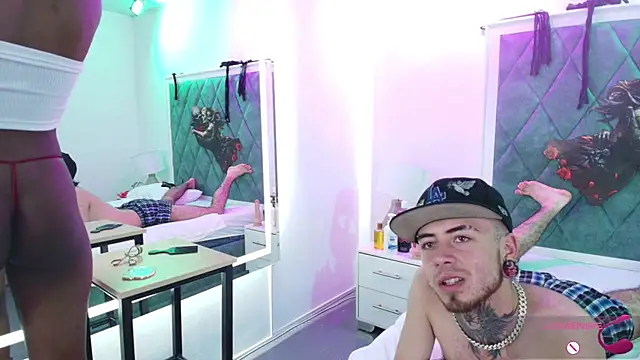 Asha zuri and adam online show from 11.04.25