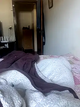 Snapshot of PIROCAGG21 chatting on 11.29.25 PIROCAGG21 online show from 11.29.25