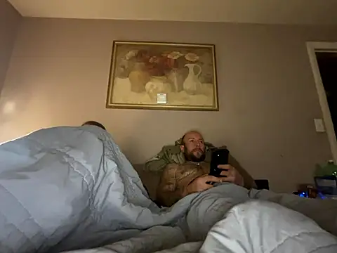 Snapshot of curis4270panda chatting on 10.25.25 curis4270panda online show from 10.25.25