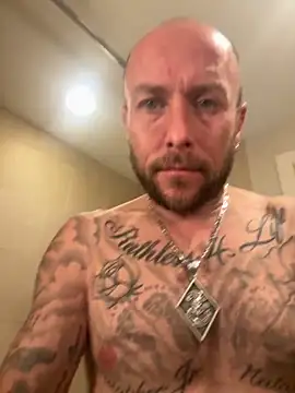 Snapshot of curis4270panda chatting on 11.08.25 curis4270panda online show from 11.08.25