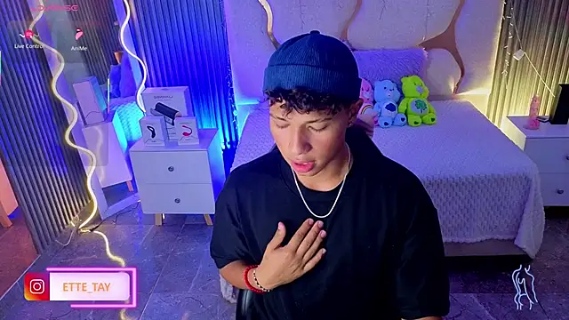 Ette tay online show from 03.20.26