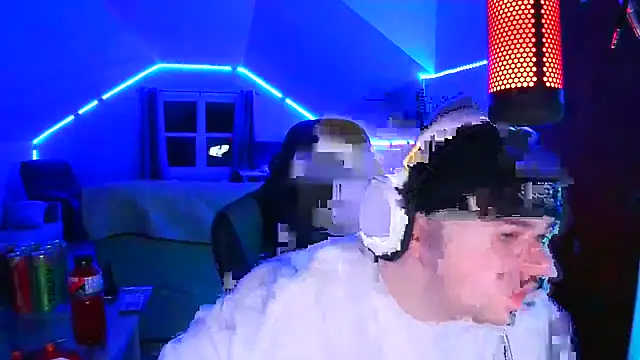 Snapshot of Bigboyballen chatting on 03.04.26 Bigboyballen online show from 03.04.26