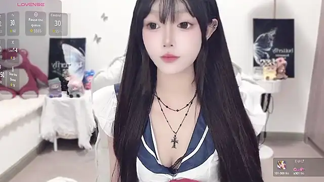 Snapshot of -EEBABY chatting on 10.10.25 -EEBABY online show from 10.10.25