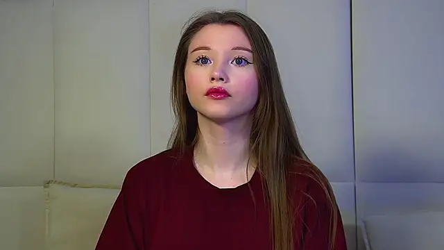 KeiraAsti online show from 04.28.26