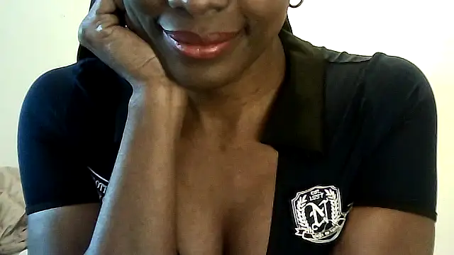 Snapshot of Chatdoll2 chatting on 02.15.26 Chatdoll2 online show from 02.15.26