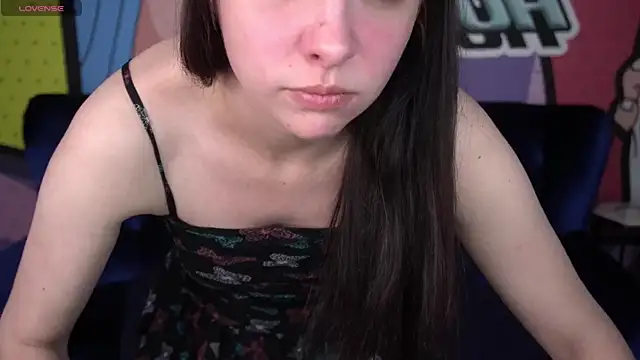 LiviaShy online show from 05.02.26