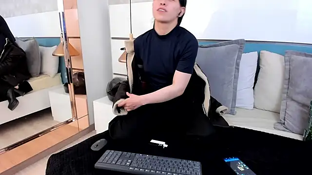 Ashkoreh online show from 04.23.26