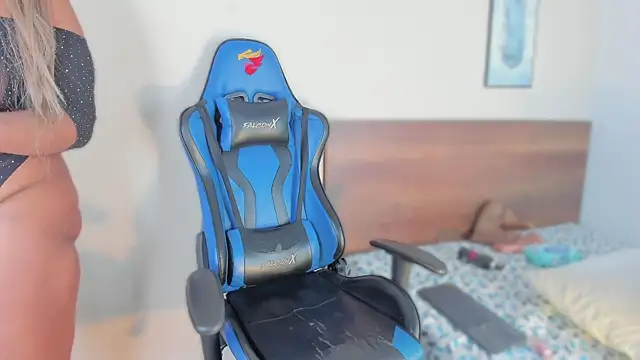 Niicol Jenner online show from 02.22.26