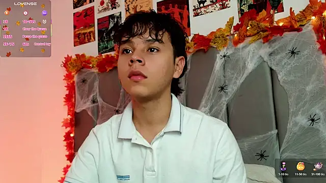 Snapshot of nico_leroy chatting on 10.18.25 nico leroy online show from 10.18.25
