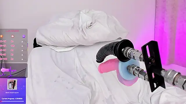 arynaughty20 online show from 11.15.25