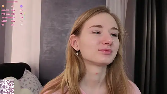 Snapshot of ElvinaRose chatting on 11.29.25 ElvinaRose online show from 11.29.25