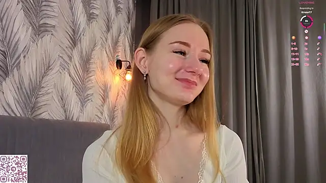 Snapshot of ElvinaRose chatting on 01.15.26 ElvinaRose online show from 01.15.26