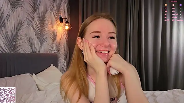 Snapshot of ElvinaRose chatting on 01.16.26 ElvinaRose online show from 01.16.26