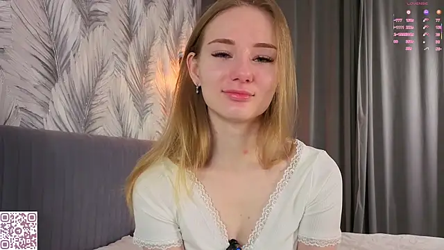 Snapshot of ElvinaRose chatting on 01.17.26 ElvinaRose online show from 01.17.26