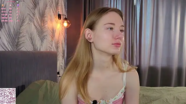 ElvinaRose online show from 04.25.26