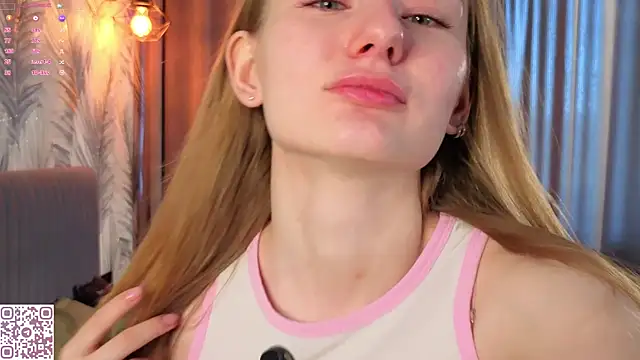 ElvinaRose online show from 04.30.26