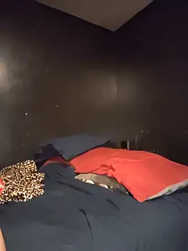 Snapshot of butterflykhash89 chatting on 12.15.25 butterflykhash89 online show from 12.15.25