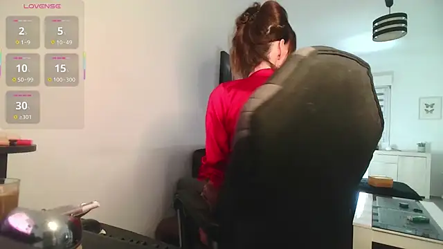 rubie-cat online show from 10.28.25