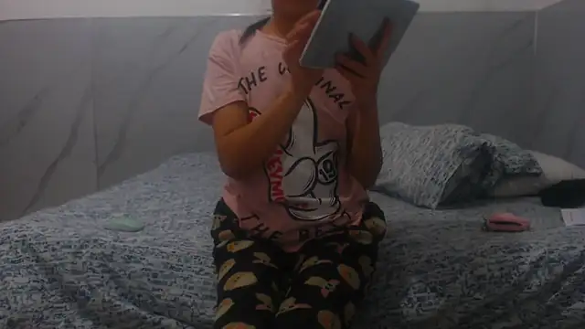 sabrina v  online show from 11.20.25