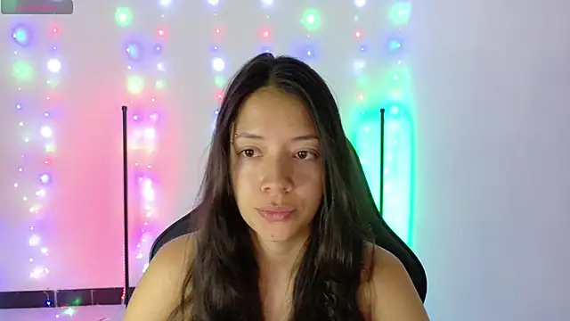 Snapshot of Sarasavage chatting on 01.19.26 Sarasavage online show from 01.19.26