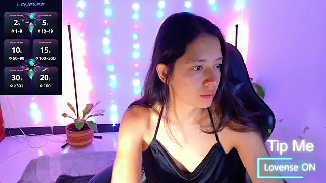 Sarasavage online show from 04.24.26