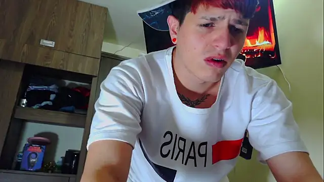 Snapshot of Themasterhades_777 chatting on 11.22.25 Themasterhades 777 online show from 11.22.25