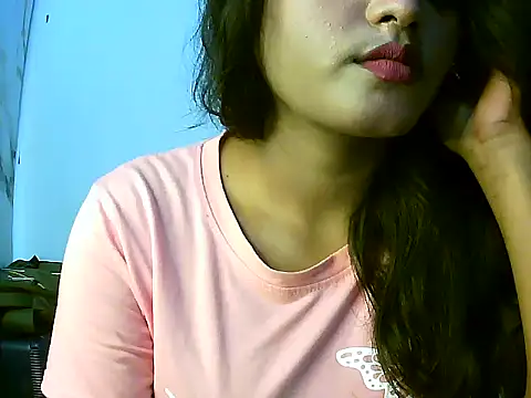 Snapshot of ANNU_ chatting on 09.17.25 ANNU online show from 09.17.25