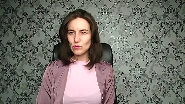 Snapshot of Kelly_Kisss chatting on 02.05.26 Kelly Kisss online show from 02.05.26