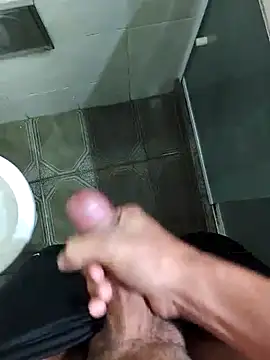 Snapshot of Segredomascarado chatting on 09.27.25 Segredomascarado online show from 09.27.25