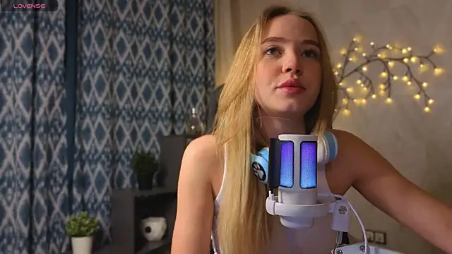 Anna mileer online show from 12.02.25