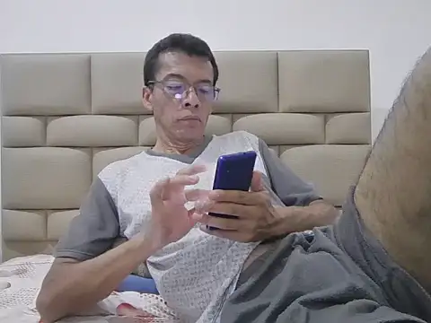 skinnylatino51 online show from 02.03.26