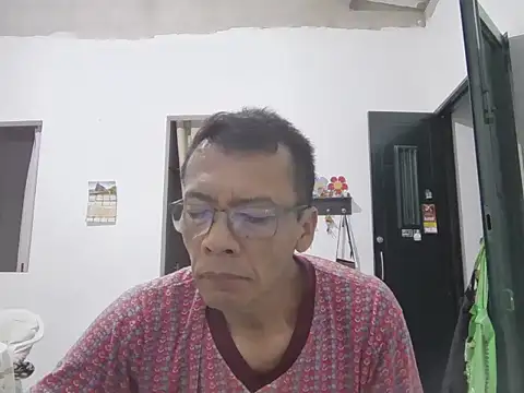 skinnylatino51 online show from 06.21.26