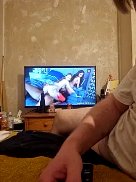 Snapshot of gazb90 chatting on 09.21.25 gazb90 online show from 09.21.25