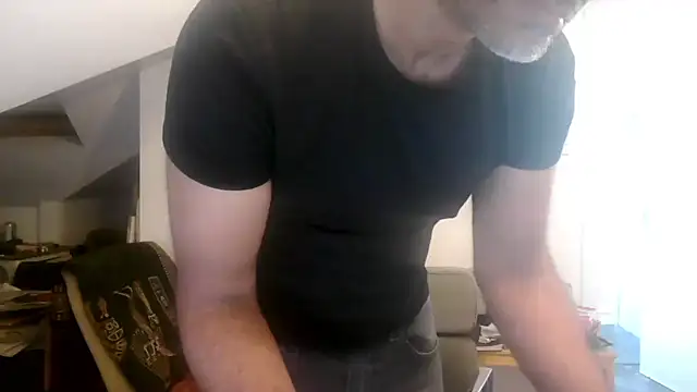 Snapshot of mista_sista_fista chatting on 09.24.25 mista sista fista online show from 09.24.25