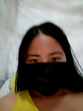 Snapshot of sia_143 chatting on 10.14.25 sia 143 online show from 10.14.25