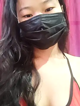 Snapshot of sia_143 chatting on 11.27.25 sia 143 online show from 11.27.25