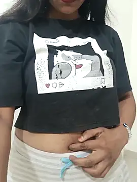 Snapshot of Siya5690 chatting on 12.04.25 Siya5690 online show from 12.04.25