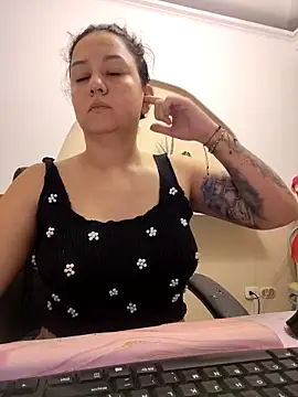 Abbyjoness21 online show from 11.16.25