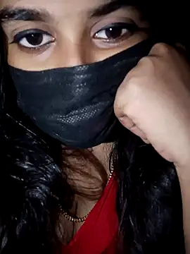 Snapshot of umairahaasan_1 chatting on 09.17.25 umairahaasan 1 online show from 09.17.25