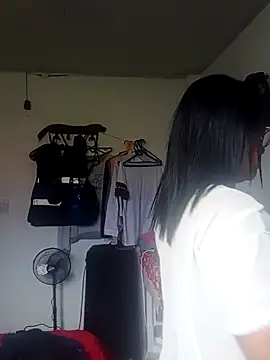 Snapshot of EDMIL31 chatting on 09.20.25 EDMIL31 online show from 09.20.25