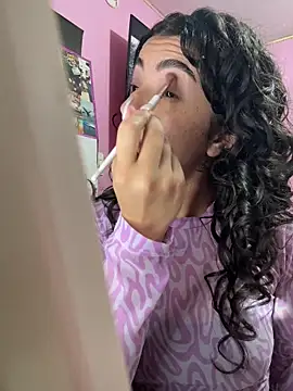 Snapshot of karoliine_jones chatting on 01.14.26 karoliine jones online show from 01.14.26